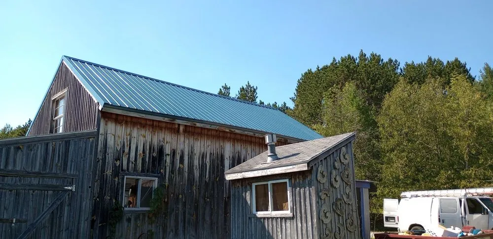 Slide of Right Side Roofing & Renovations