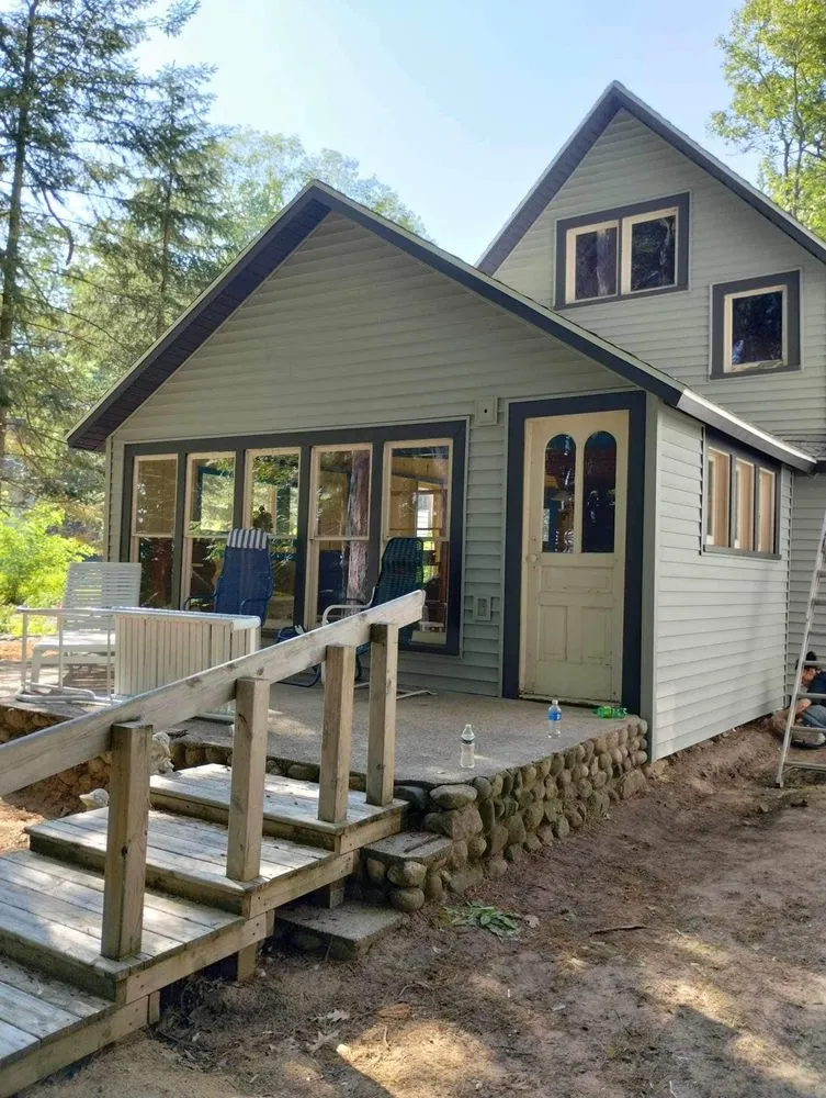 Slide of Right Side Roofing & Renovations