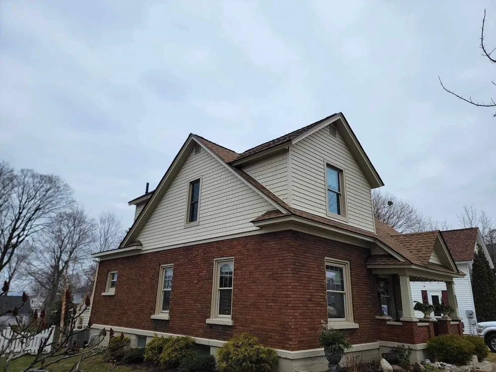 Slide of Right Side Roofing & Renovations