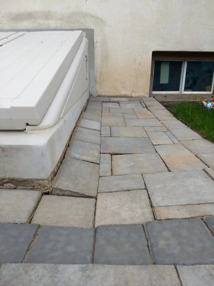 Slide of Right Team Construction