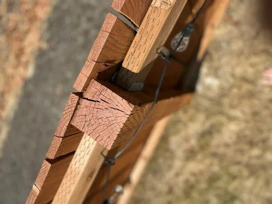 Right Turn Construction Logo