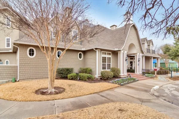 Right Way Construction & Remodeling Logo