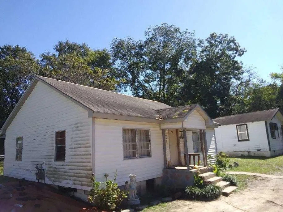 Slide of Right Way Roofing & Construction