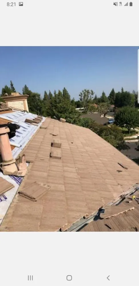 Emergency roof installation experts serving Reseda, CA - Right Way Roofing