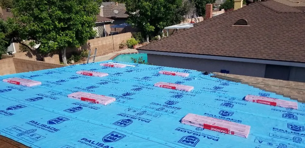 Expert roof installation same-day service across Reseda, CA - Right Way Roofing