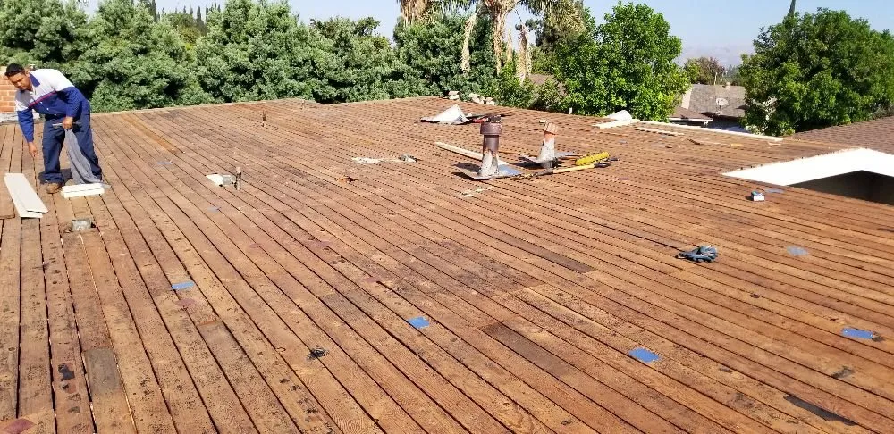 Trusted metal roofing installation with free inspection across Reseda, CA - Right Way Roofing