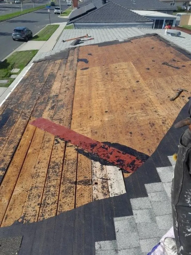 Slide of Rightway Roofing