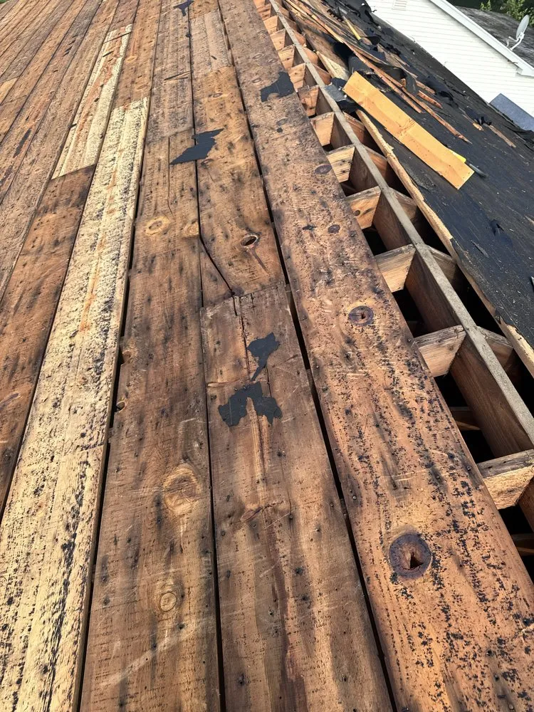 Slide of Rightway Roofing