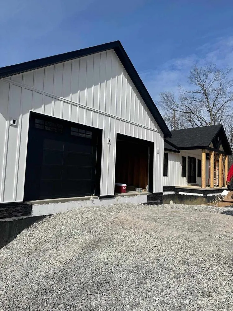 Slide of Rigoberto Escalante