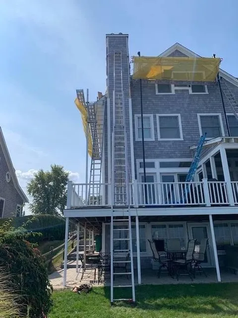 Slide of RIHI The Home Improvement Specialist