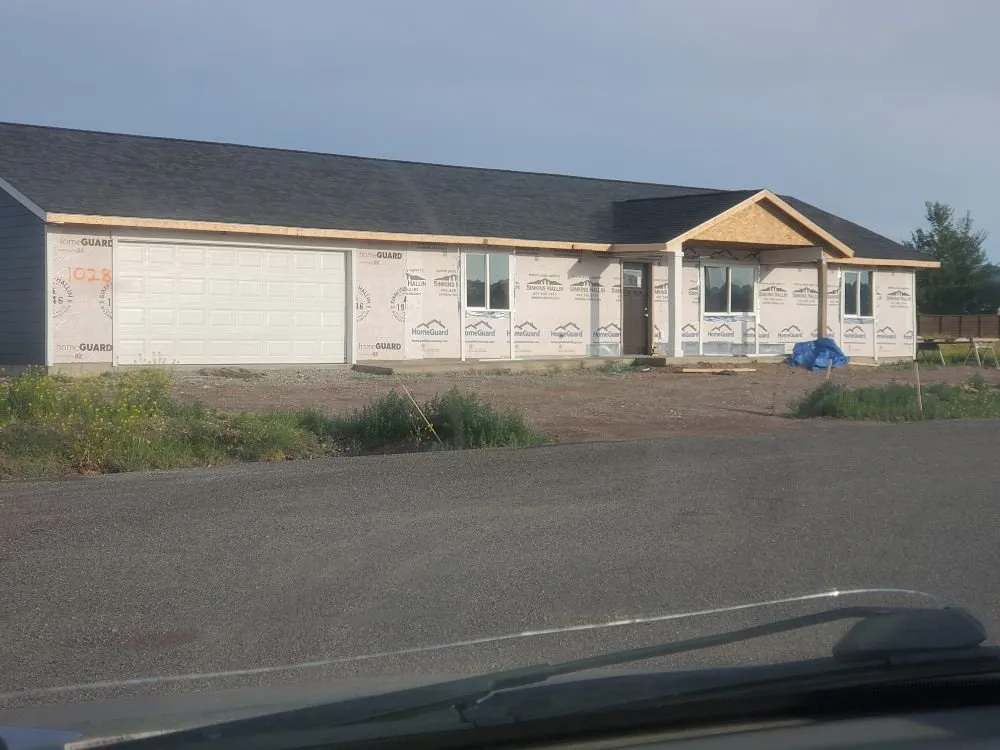 Slide of Rileys Roofing General Construction