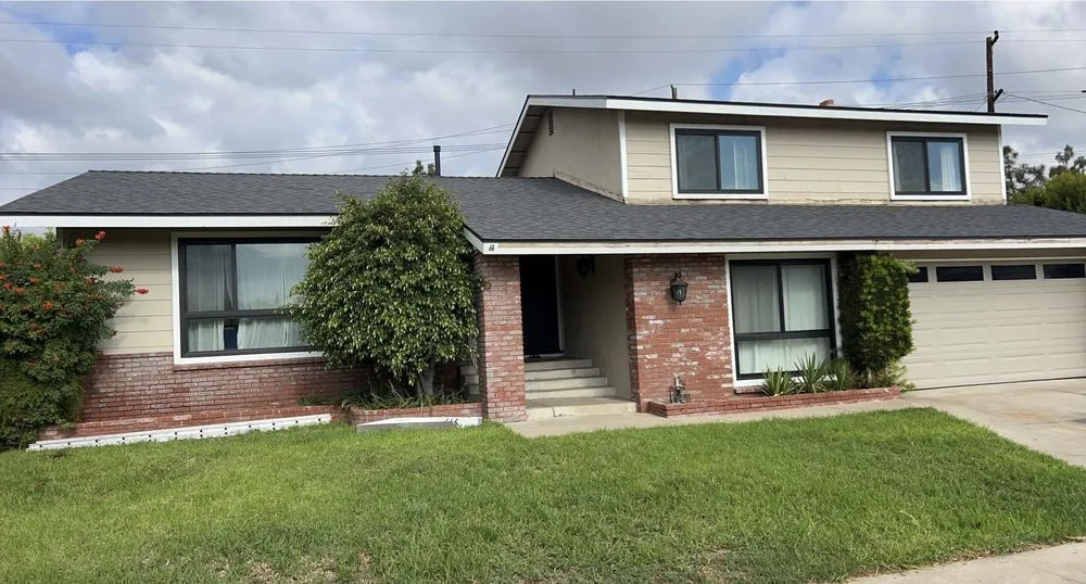 Slide of Rimmz Roofing