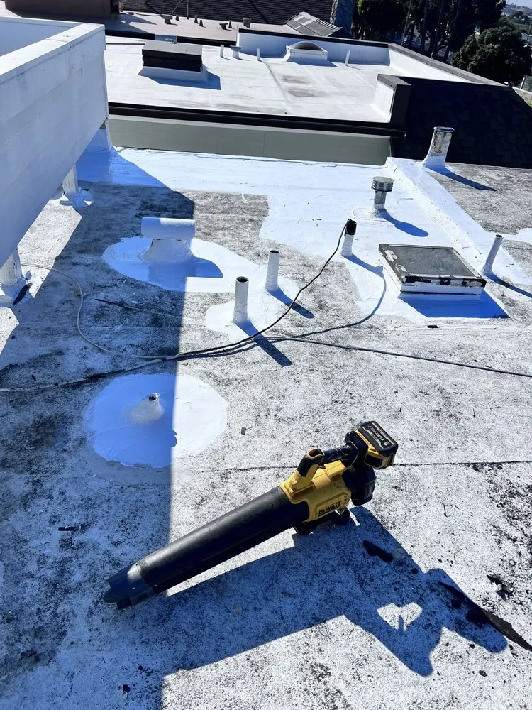 Slide of Rimmz Roofing