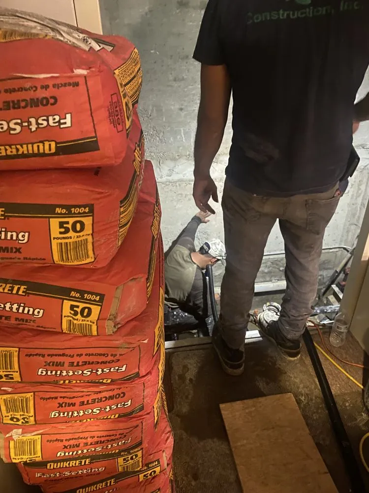 Slide of Rino Construction