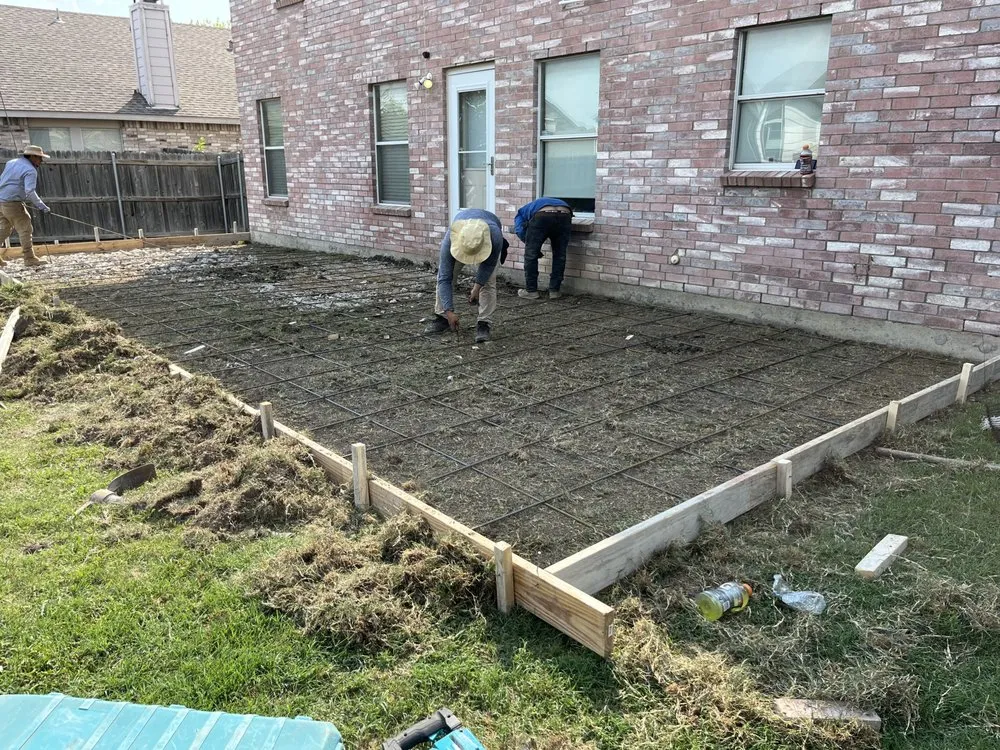 Slide of Rios Contracting