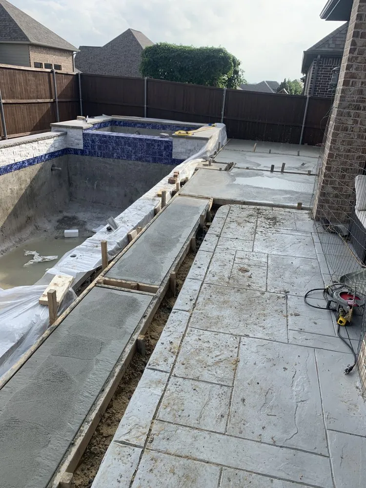 Slide of Rios Contracting