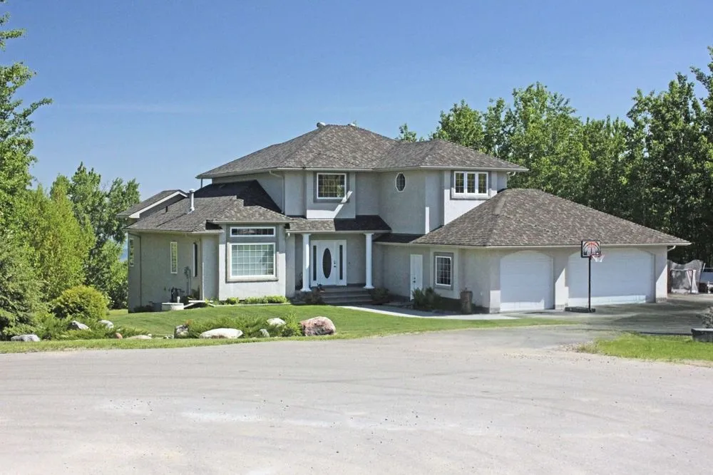 Slide of Rios Roofing