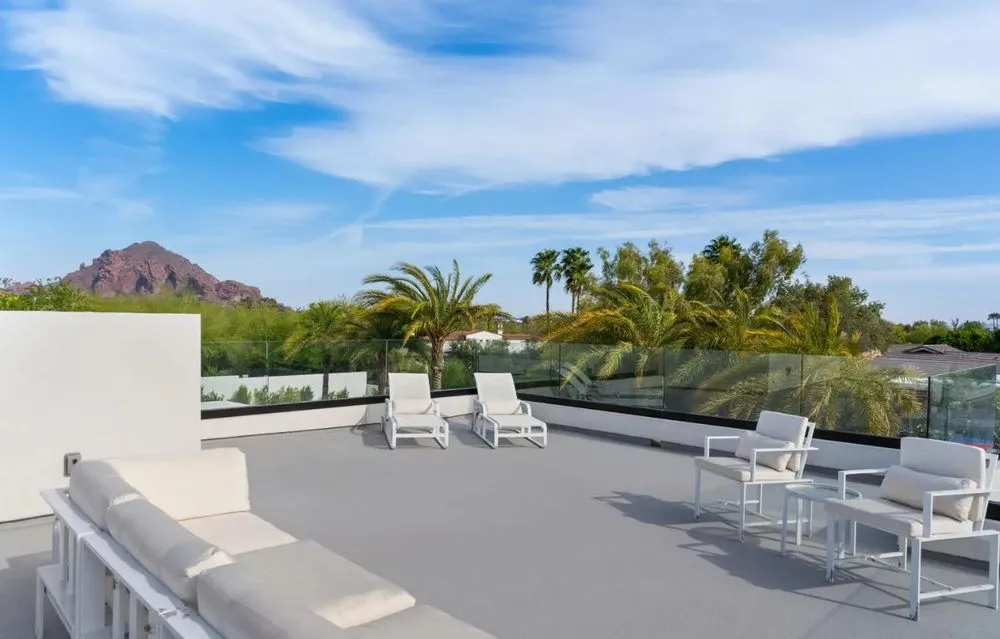 Slide of Risi Roofing