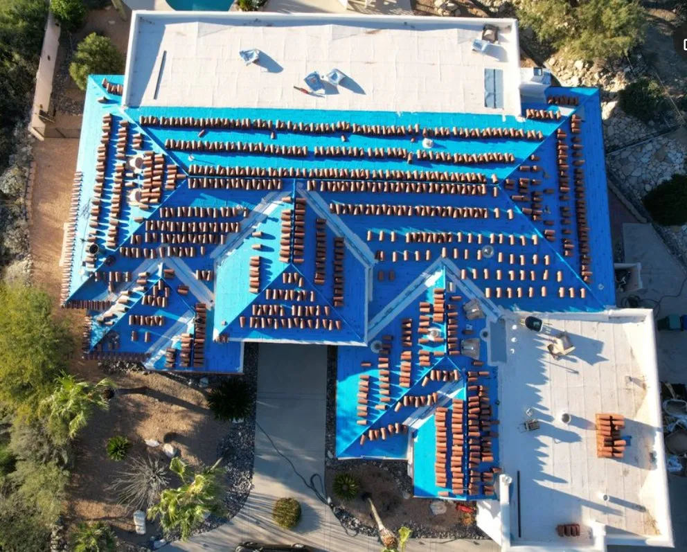 Slide of Risi Roofing