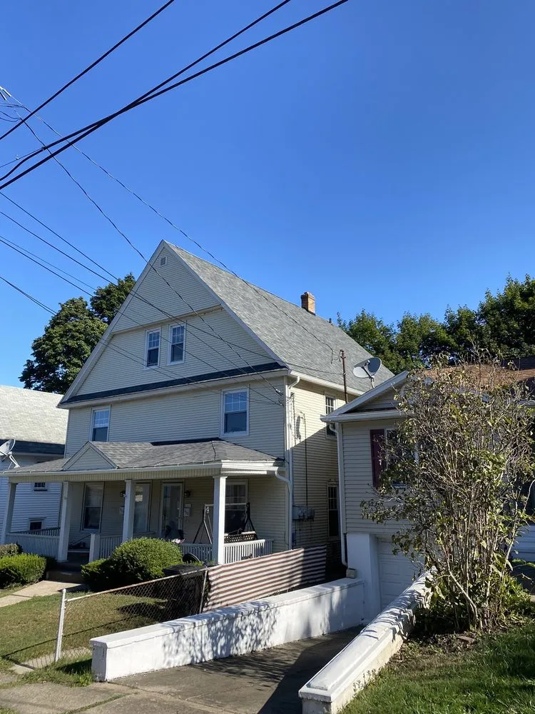Slide of Ritter's Roofing