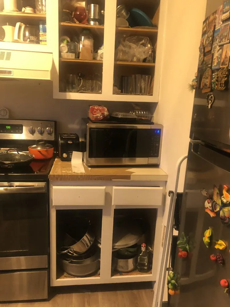 Slide of Rivas Contractor