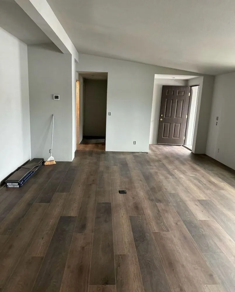 Slide of Rivas Handyman