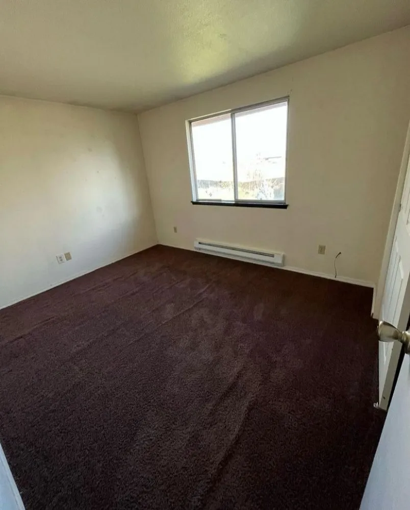 Slide of Rivas Handyman