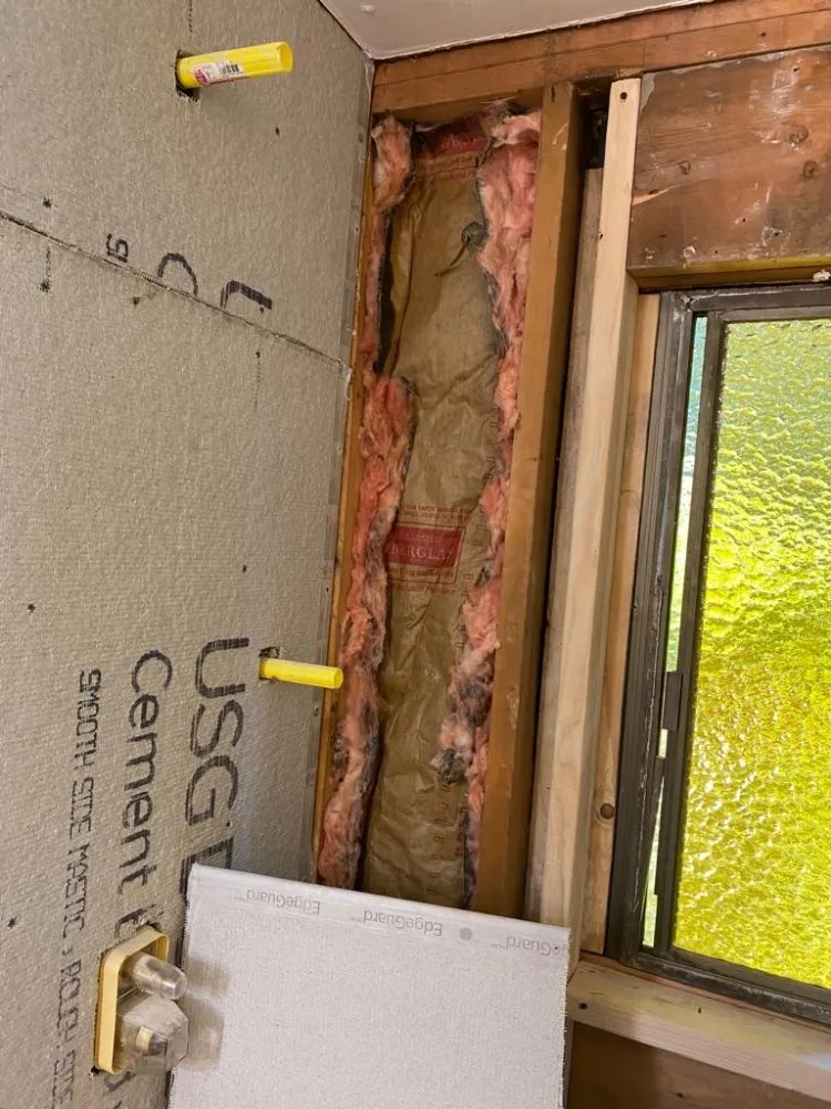 Slide of Rivas Handyman