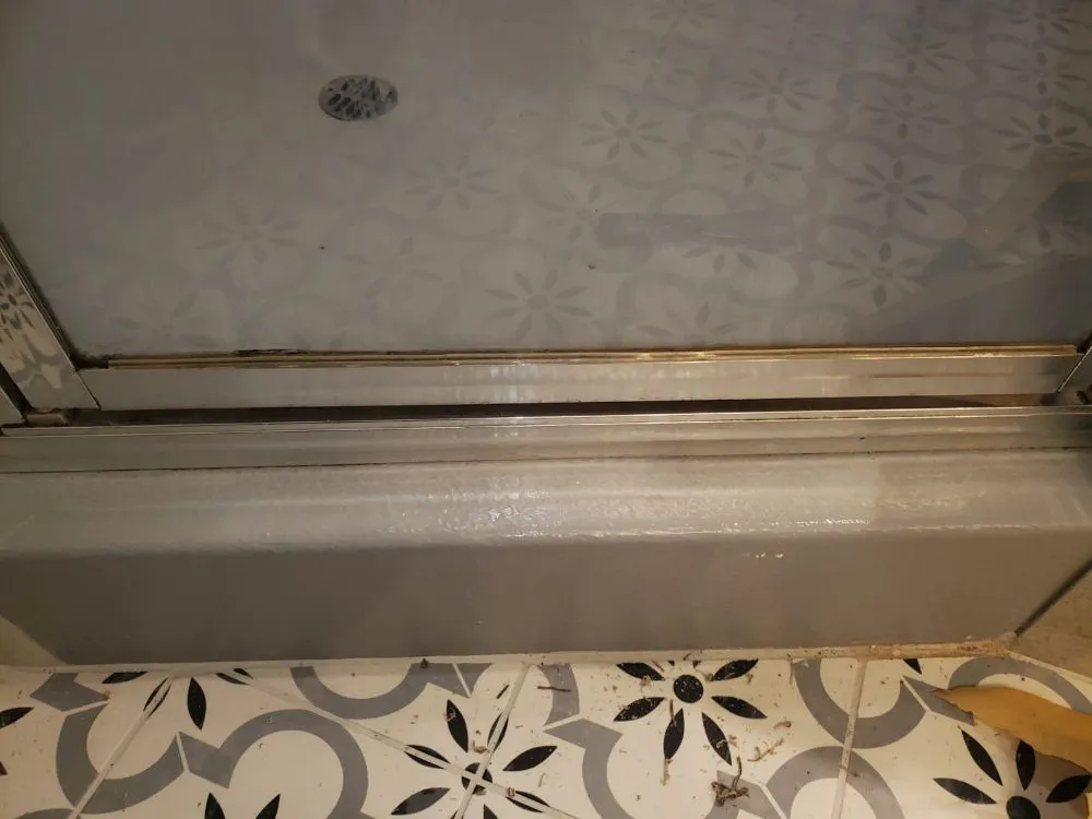 Slide of Rivas Handyman