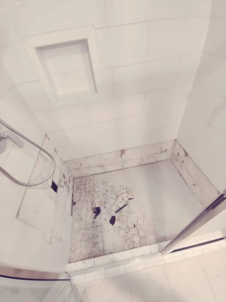 Slide of Rivas Handyman