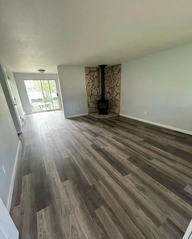 Slide of Rivas Handyman