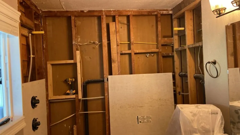 Slide of Rivas Handyman