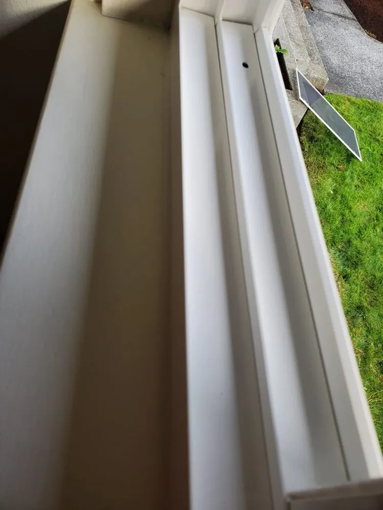 Slide of Rivas Handyman