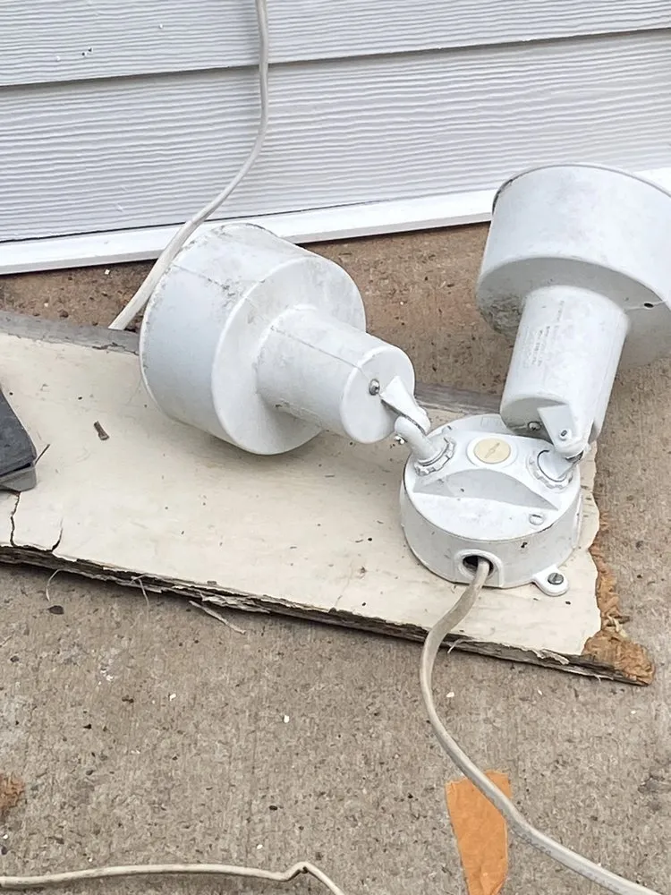 Slide of Rivas Renovations