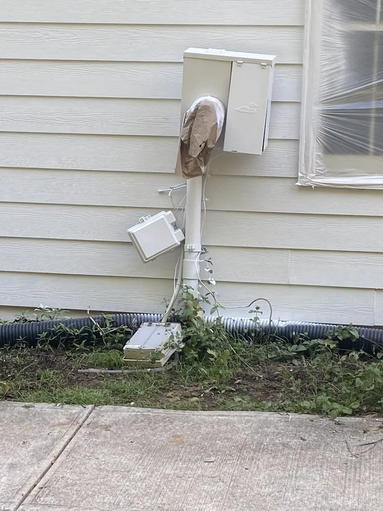 Slide of Rivas Renovations