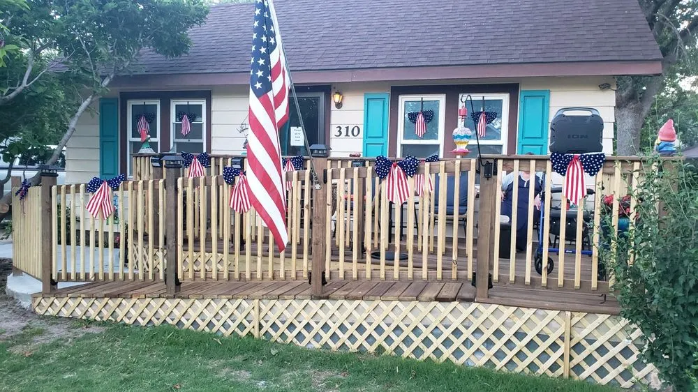 Slide of River City Exteriors