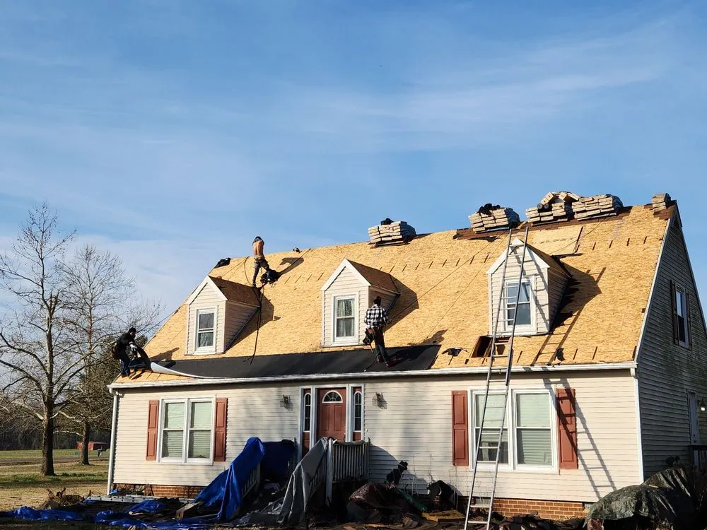 Slide of River Oakes Roofing