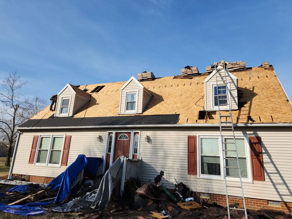 Slide of River Oakes Roofing