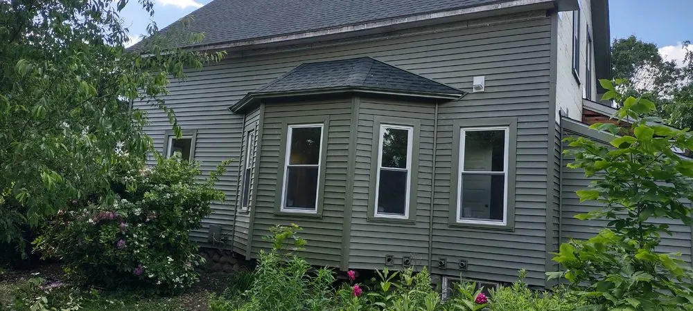 Slide of Rivera construcción