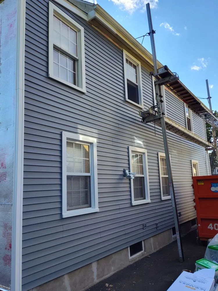 Slide of Rivera construcción