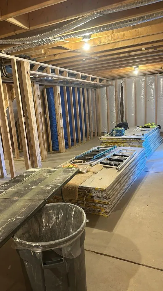 Slide of Rivera Flores Multiservices