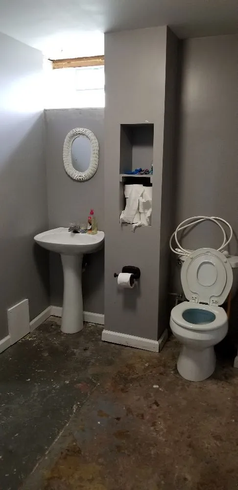 Slide of Riveras Home Renovations