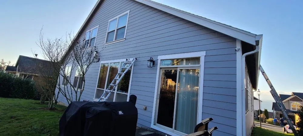 Slide of Riveras Roofing Services