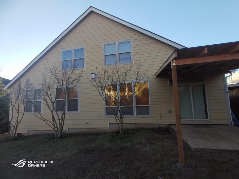 Slide of Riveras Roofing Services