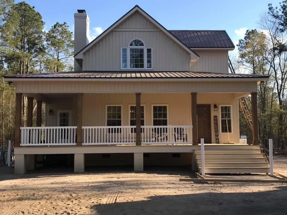 Slide of RiverBend Builder