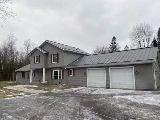 Local shingle roofing service experts serving Withee, WI - Rivers Edge Metal Roofing