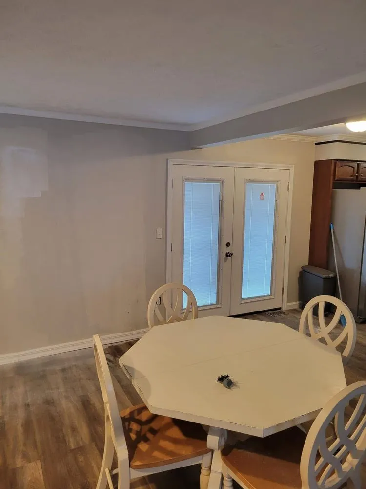 Slide of Riverside Construction & Renovation