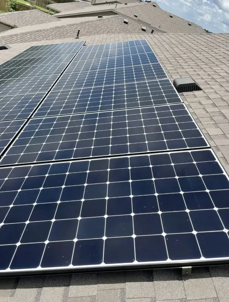 Slide of Riverside Roofing ATX