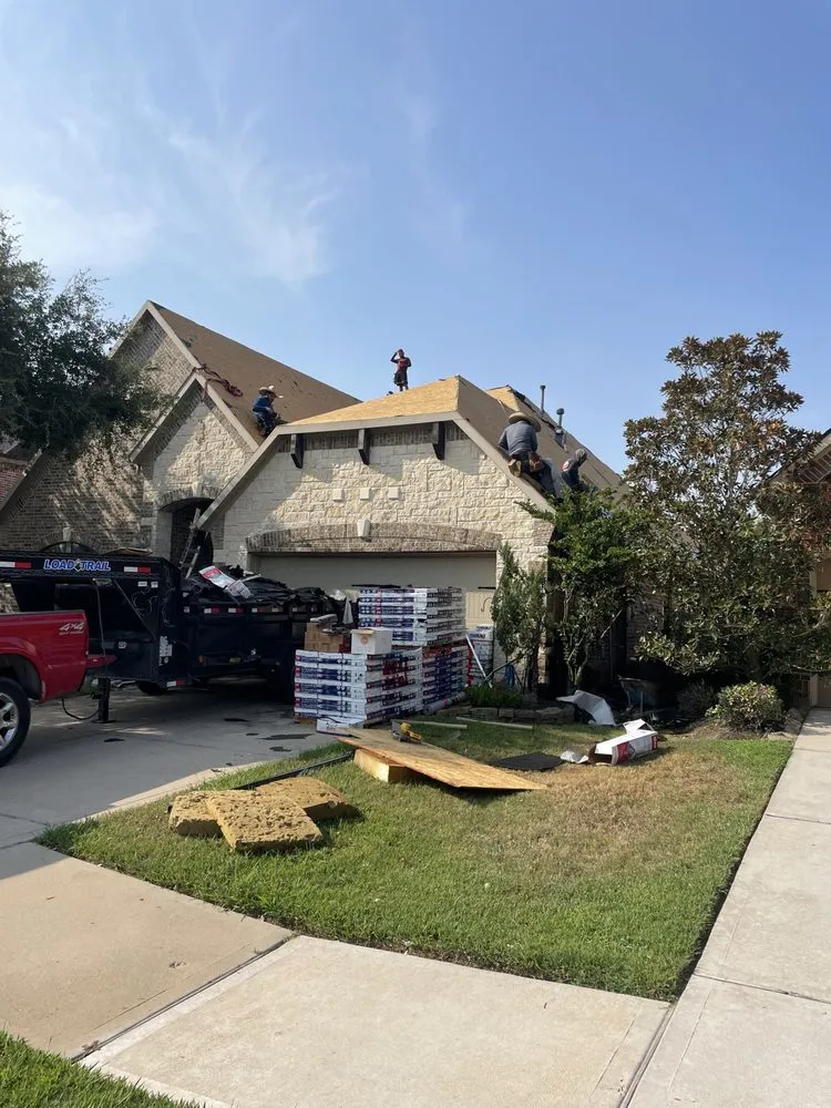 Slide of R&J Roof and Remodel