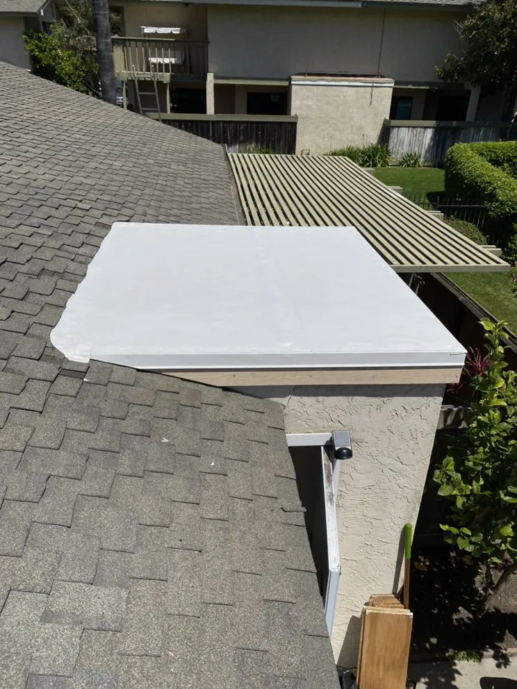 Slide of R&J Roofing